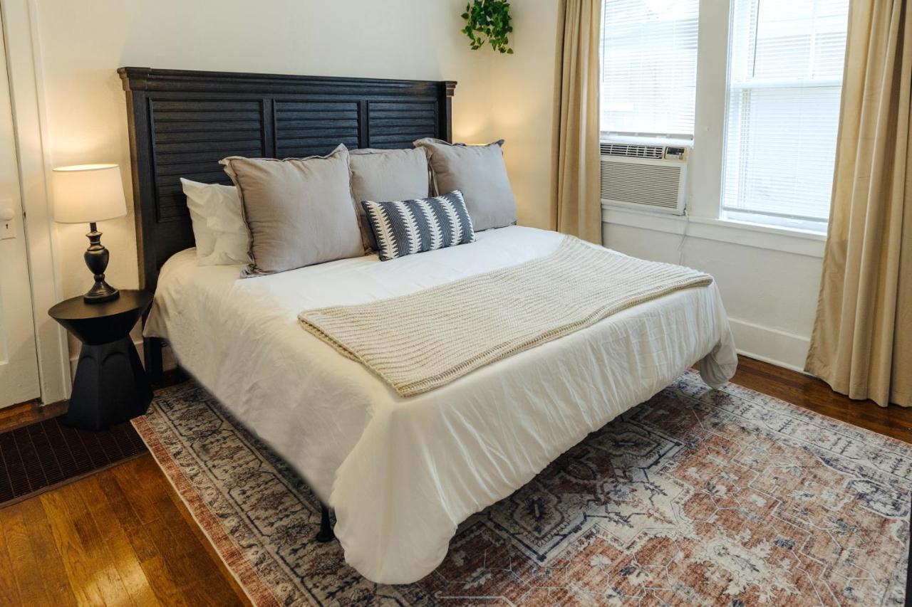 Historic Revival King Bed Midtown Memphis 66 Fast Wifi Free Parking Yes Pets Vila Exterior foto