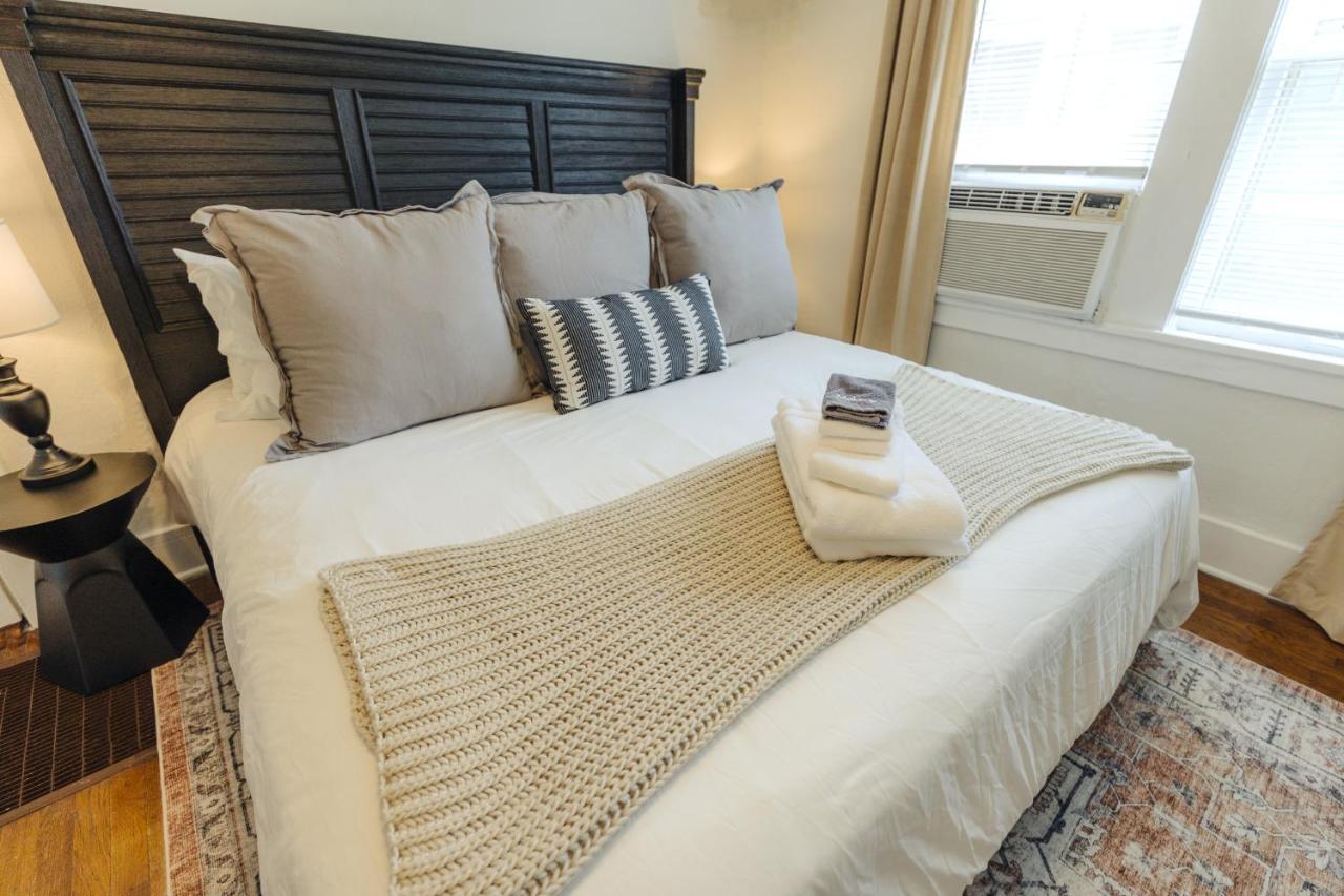 Historic Revival King Bed Midtown Memphis 66 Fast Wifi Free Parking Yes Pets Vila Exterior foto